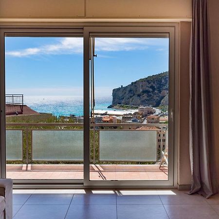 Casa Matilde - Appartamento Vista Mare - Con Posto Auto Finale Ligure Exterior photo